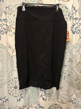 Hybrid & company Black Midi Pencil Skirt